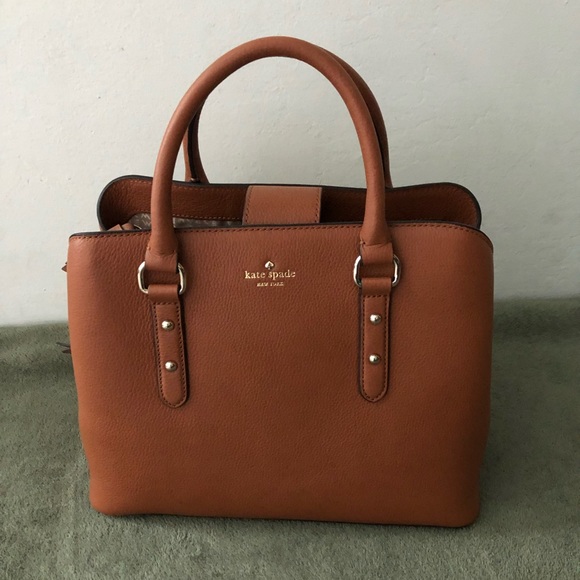 kate spade Handbags - ‼️⬇️💲NWT Kate Spade ♠️ Shoulder Bag